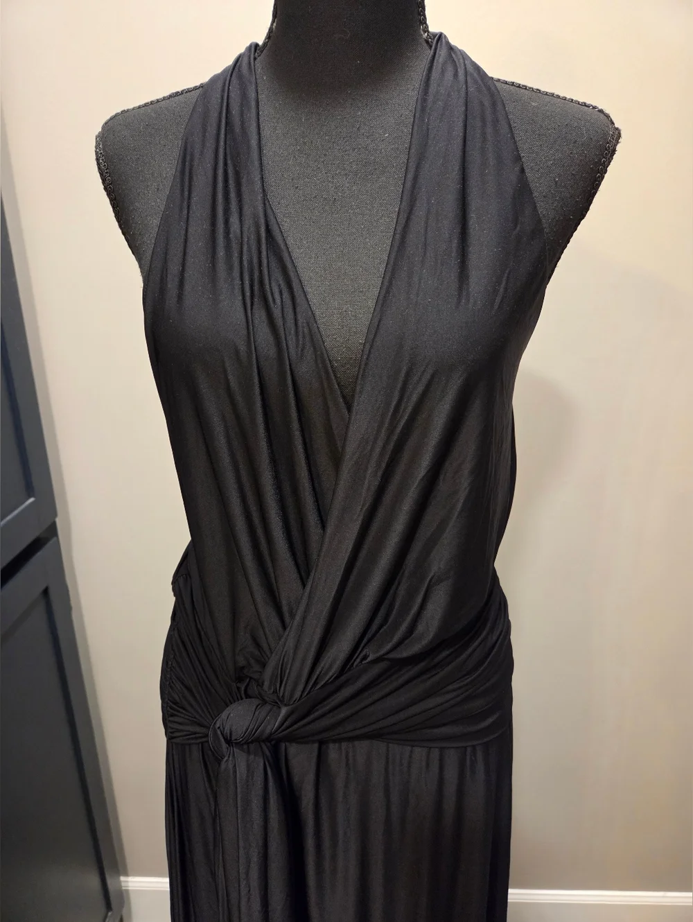 Abercrombie & Fitch Black Knot-Front Maxi Dress Halter NWT Sz M